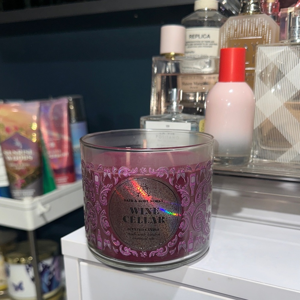 Bath & Body Works Wine Cellar Scented Candle - Deep Purple